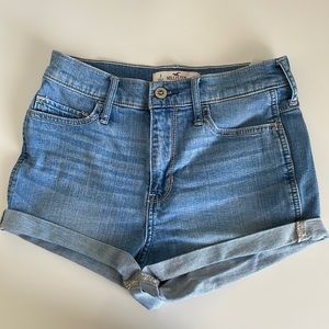 Hollister Jean shorts